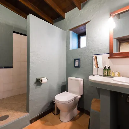 Country house Bohemian Hideaway - 2 Unique With Shared Pool Santa Lucia De Tirajana