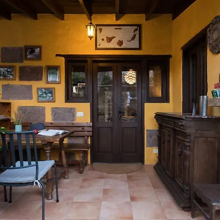 Bohemian Hideaway - 2 Unique With Shared Pool